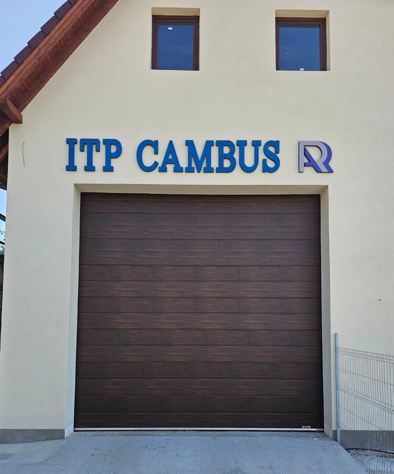 Fațada stației ITP Cambus din Sighișoara